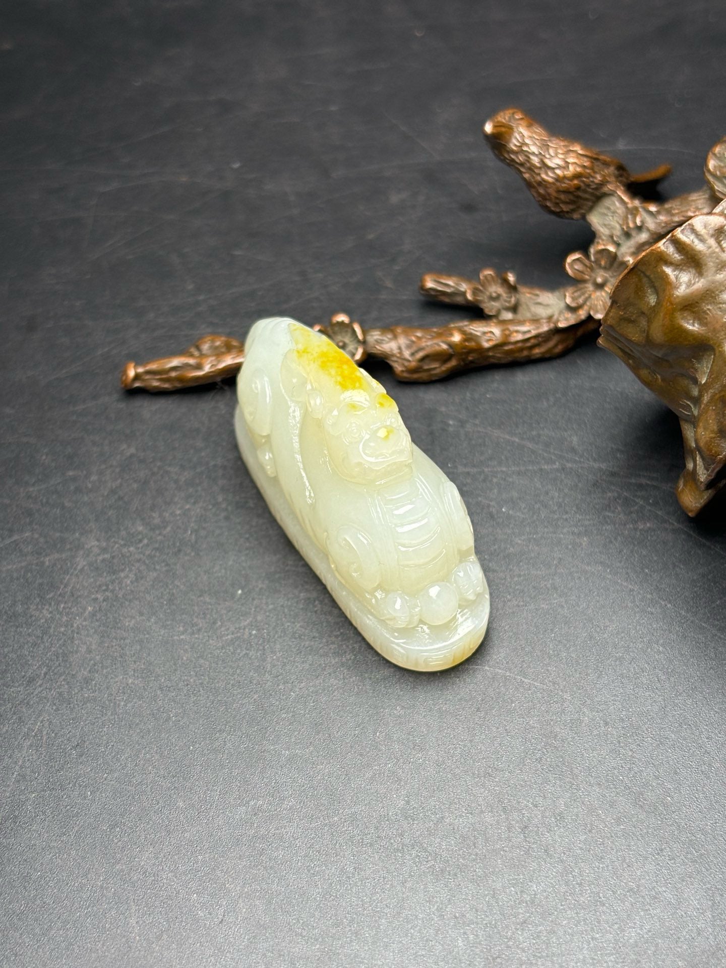 Chinese antique exquisite Hotan Jade ornaments