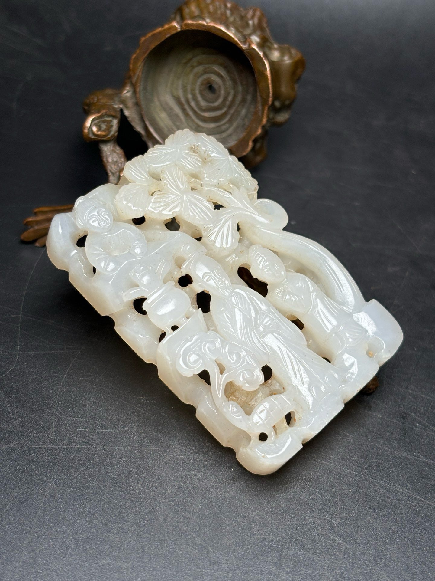 Chinese antique exquisite Hetian jade pendant