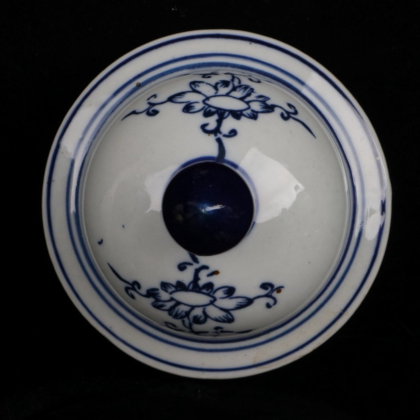 Blue and White Lotus Boy Pattern General Jar