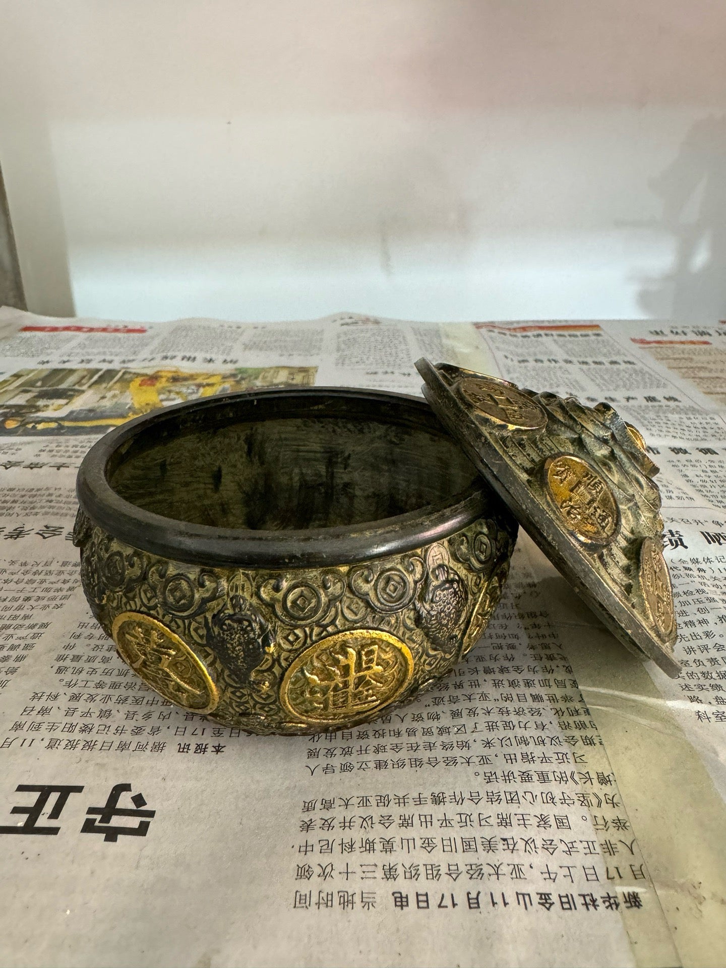 Gathering Treasure Bowl for Attracting Wealth and Treasures
