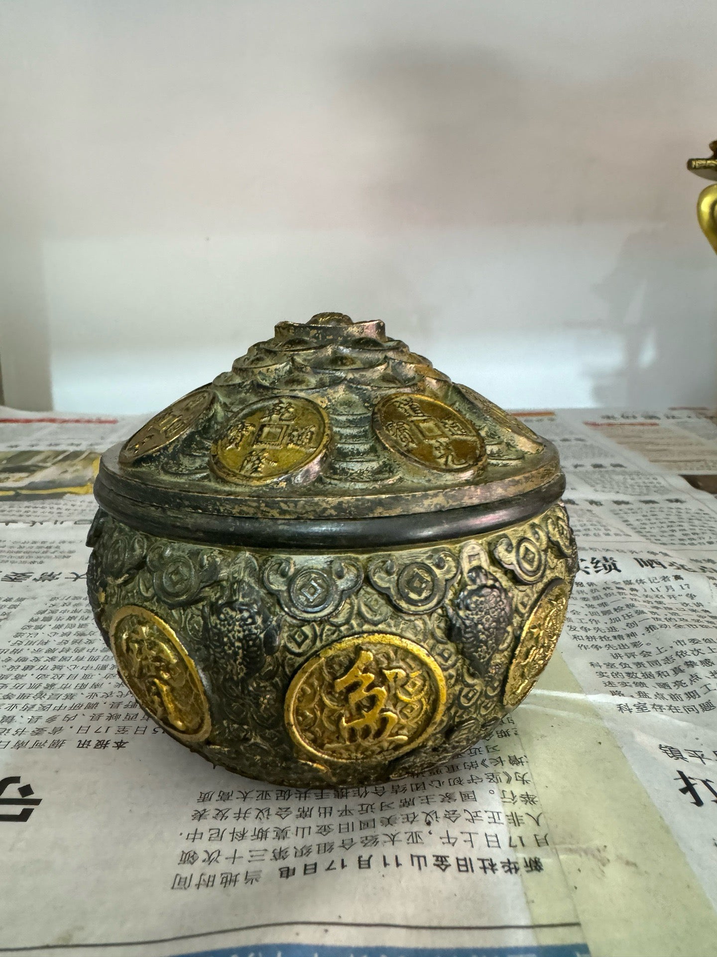Gathering Treasure Bowl for Attracting Wealth and Treasures