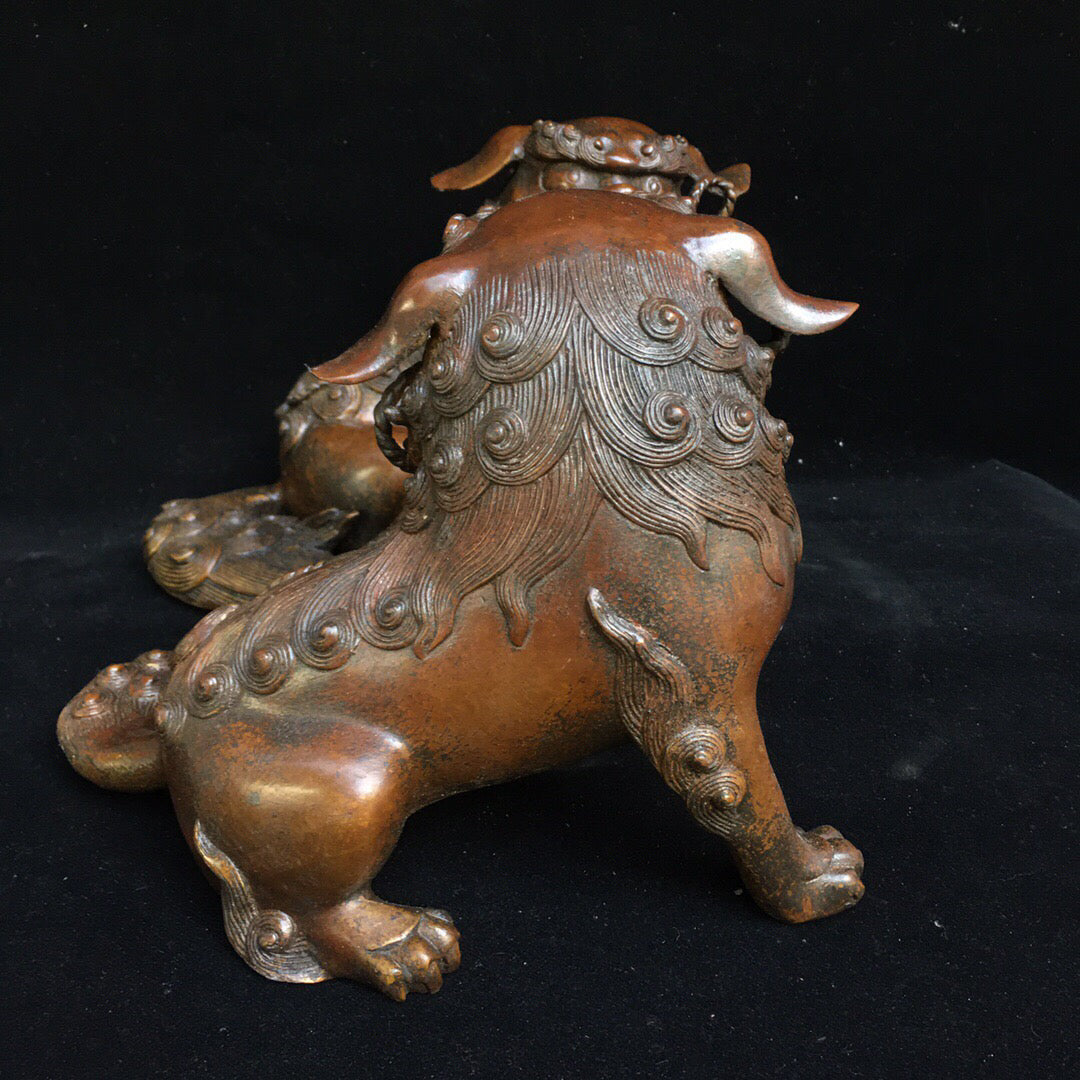 Chinese antique pure copper lion