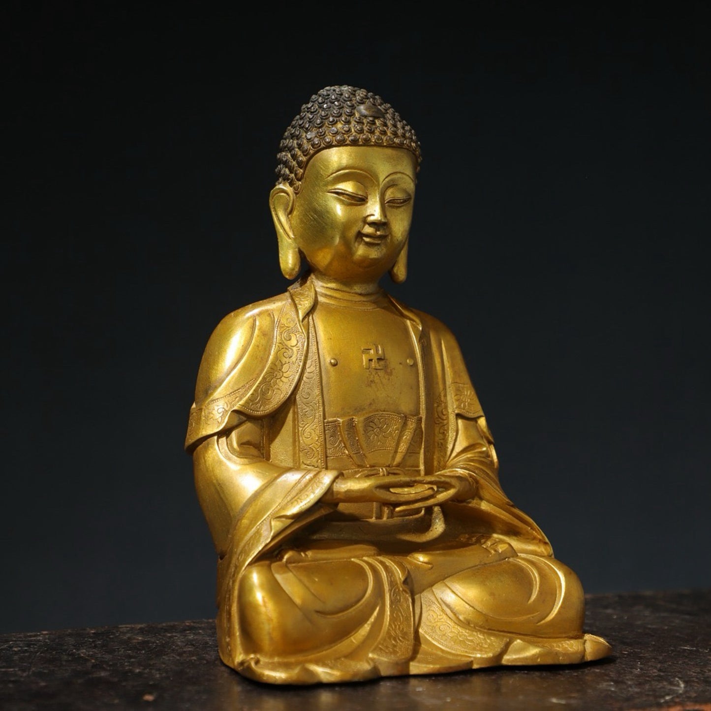 Bronze mud gold Buddha statue of Shakyamuni