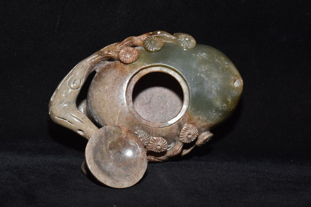 Chinese Antiques and Tianyu Pot