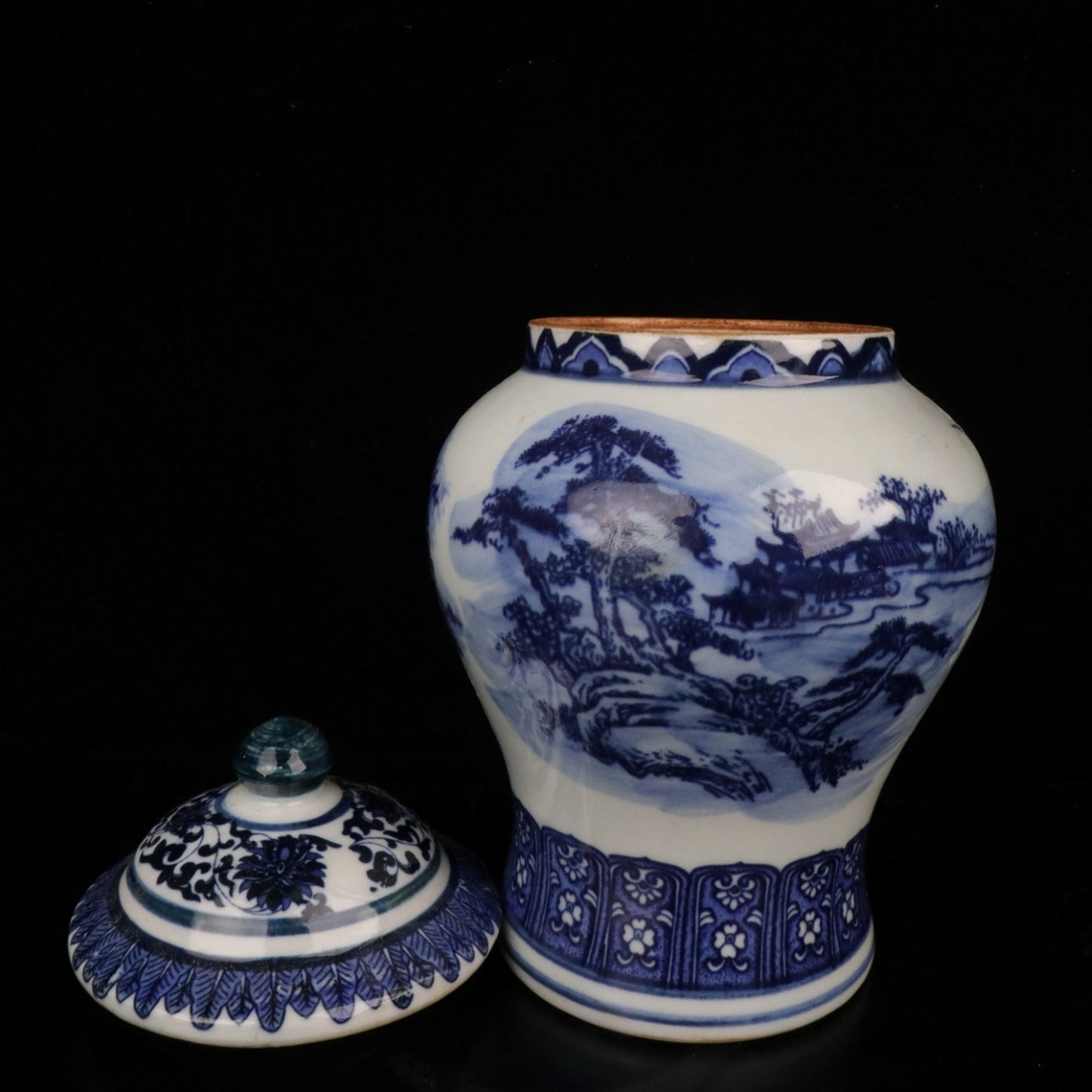 Blue and white landscape general jar