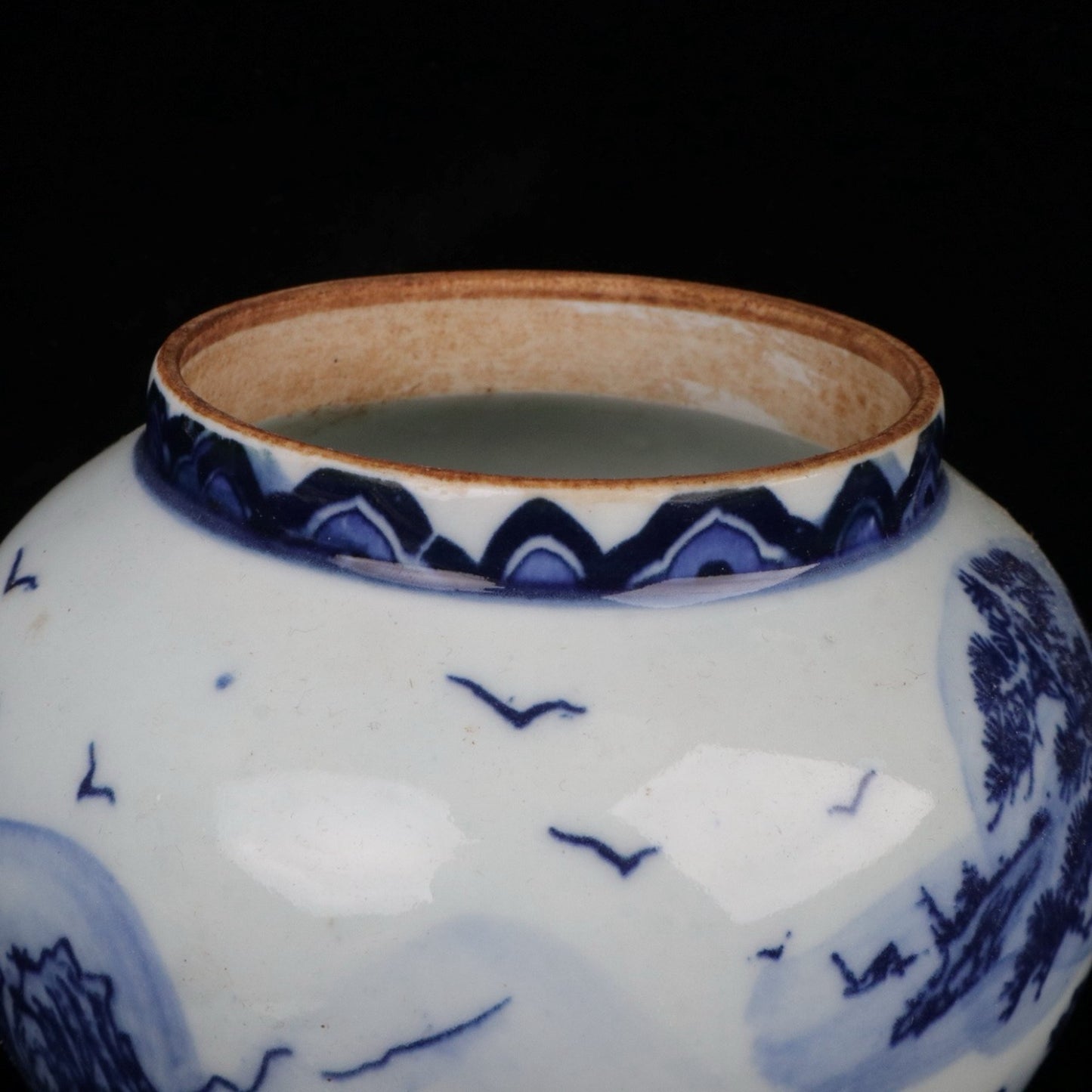 Blue and white landscape general jar