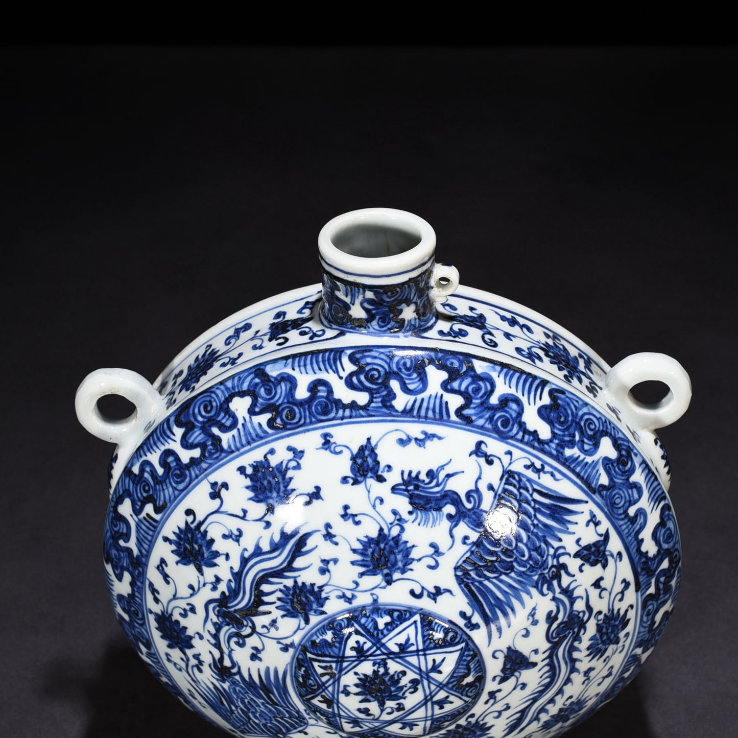 Chinese antique blue and white wall teapot