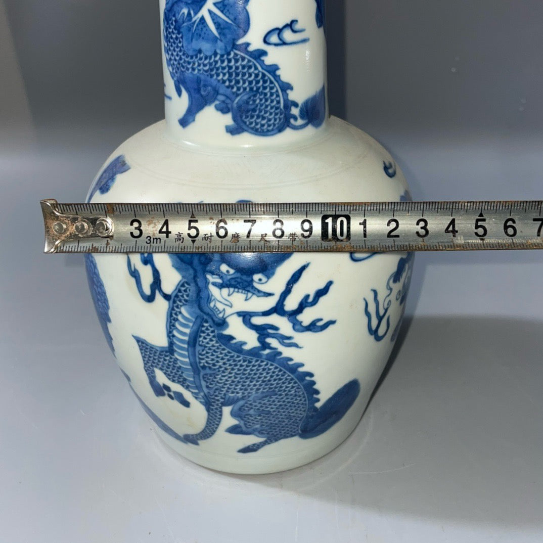 Chinese Antique Beast Tianqiu Bottle