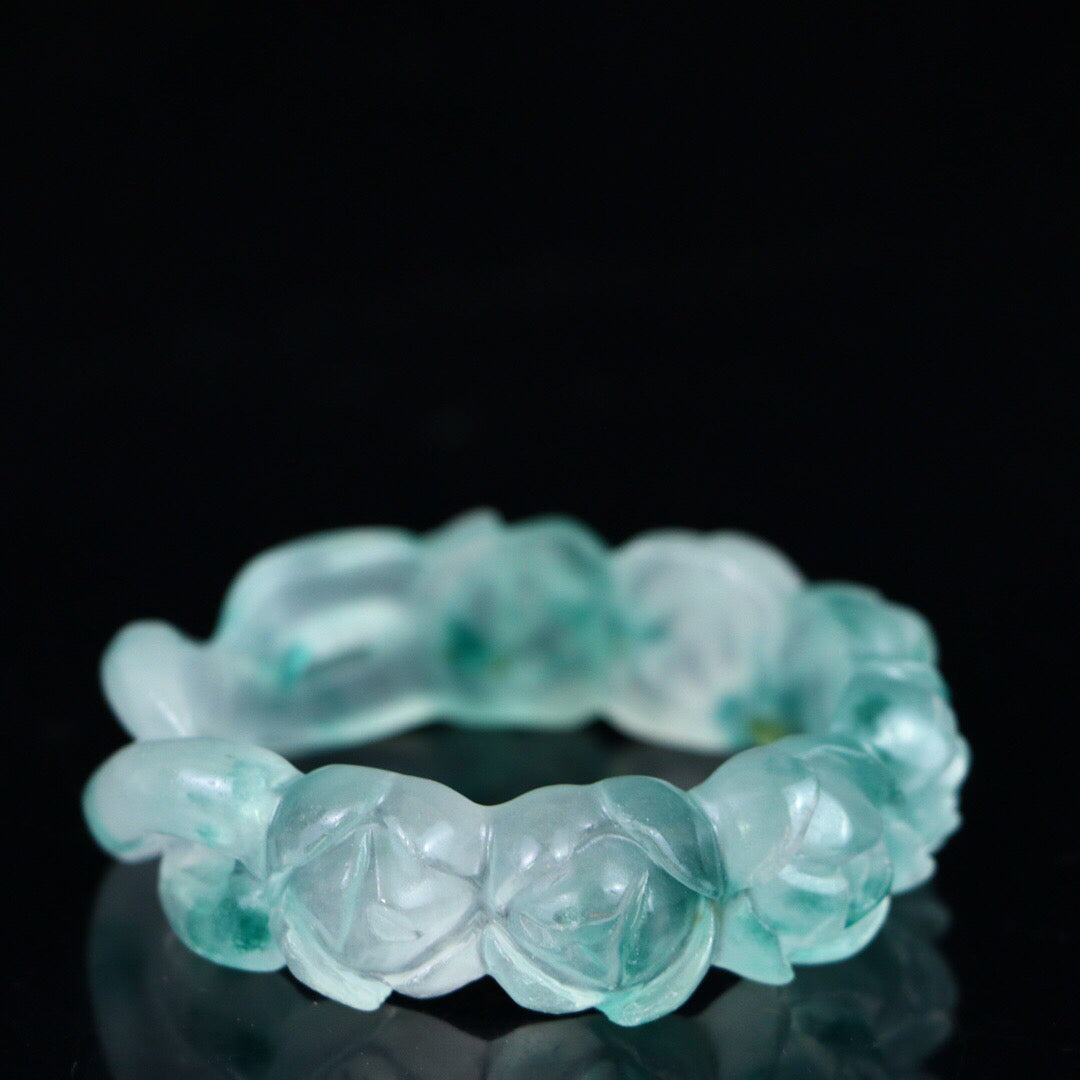 Chinese antique high ice [carved bracelet]