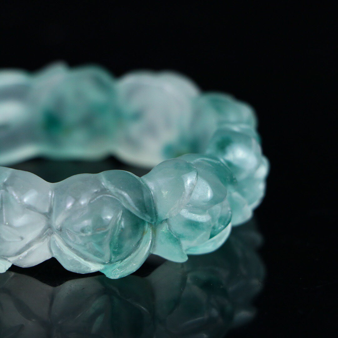 Chinese antique high ice [carved bracelet]