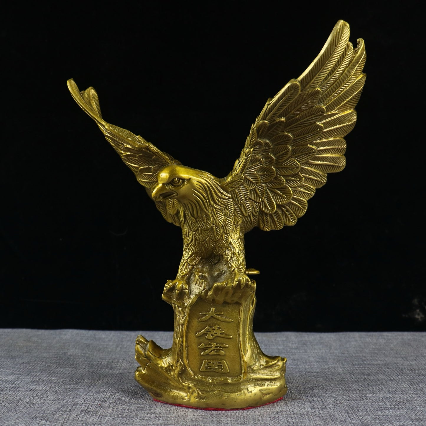 Grand Exhibition Eagle