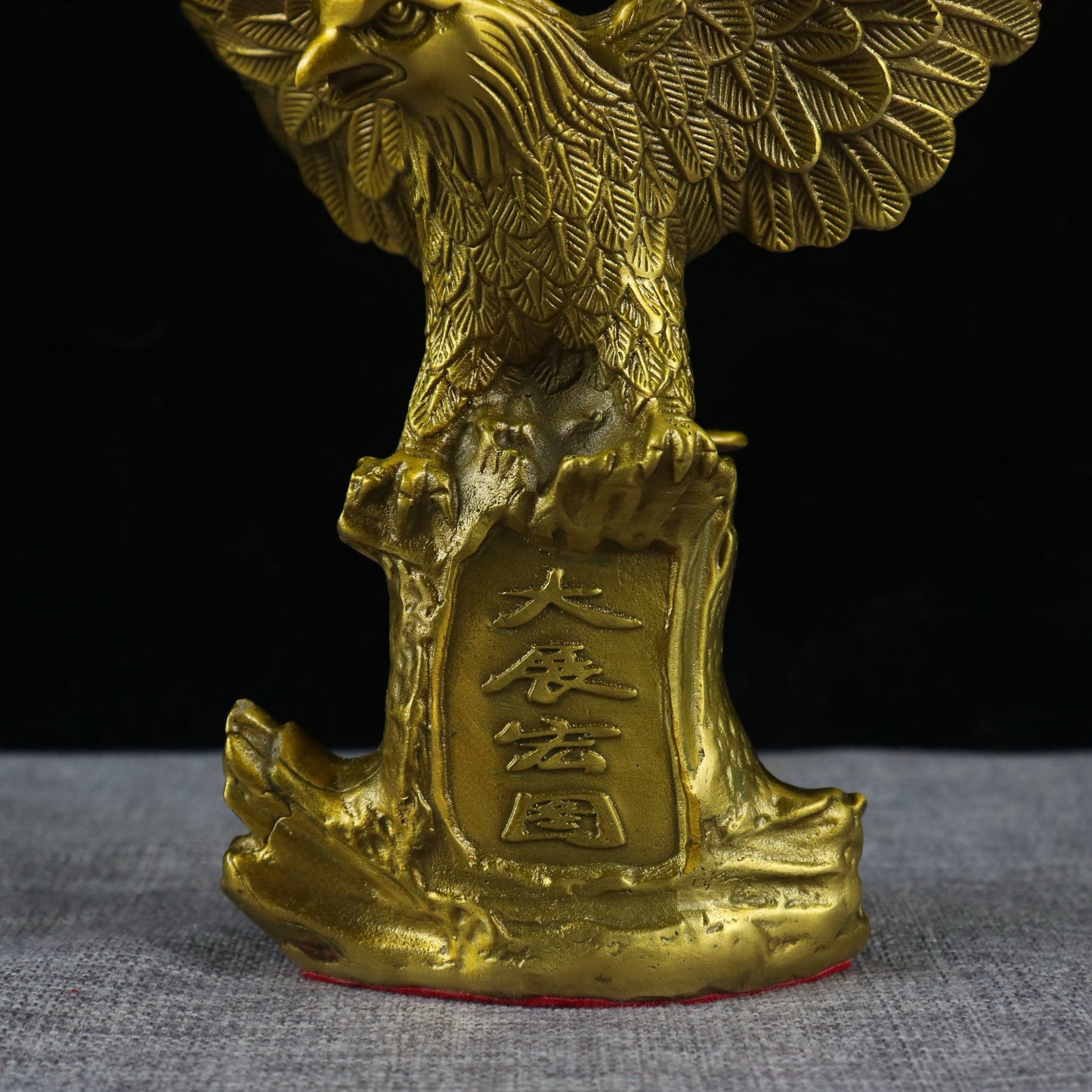 Grand Exhibition Eagle