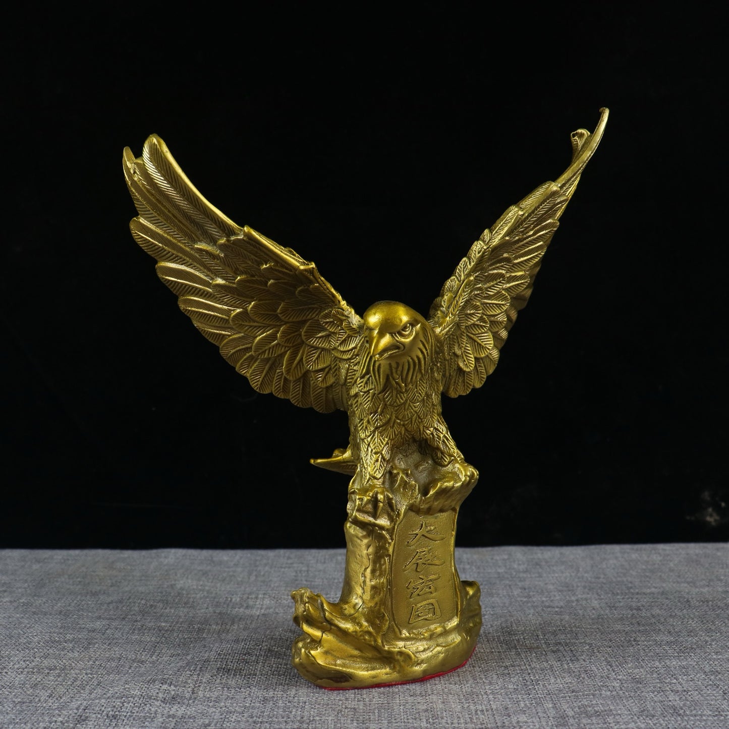 Grand Exhibition Eagle