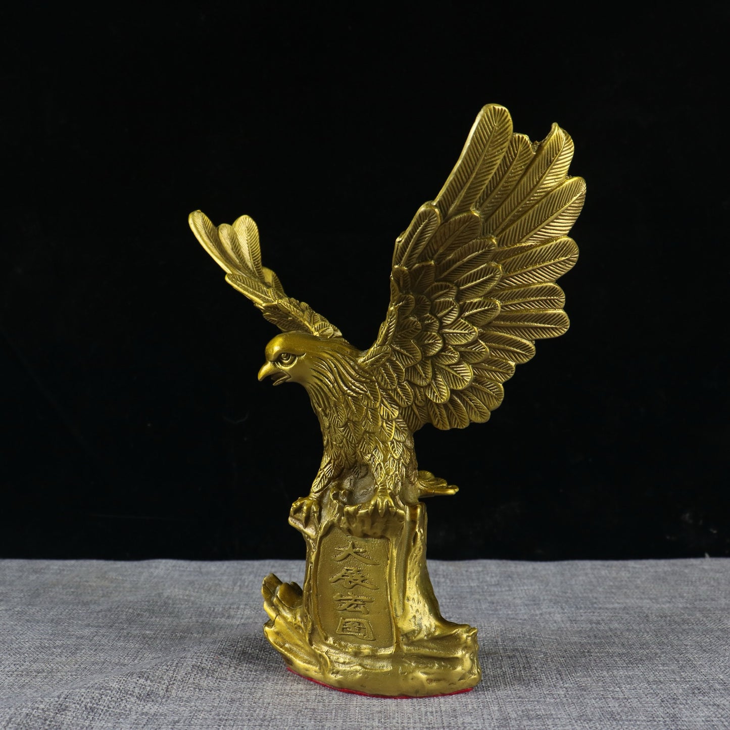 Grand Exhibition Eagle