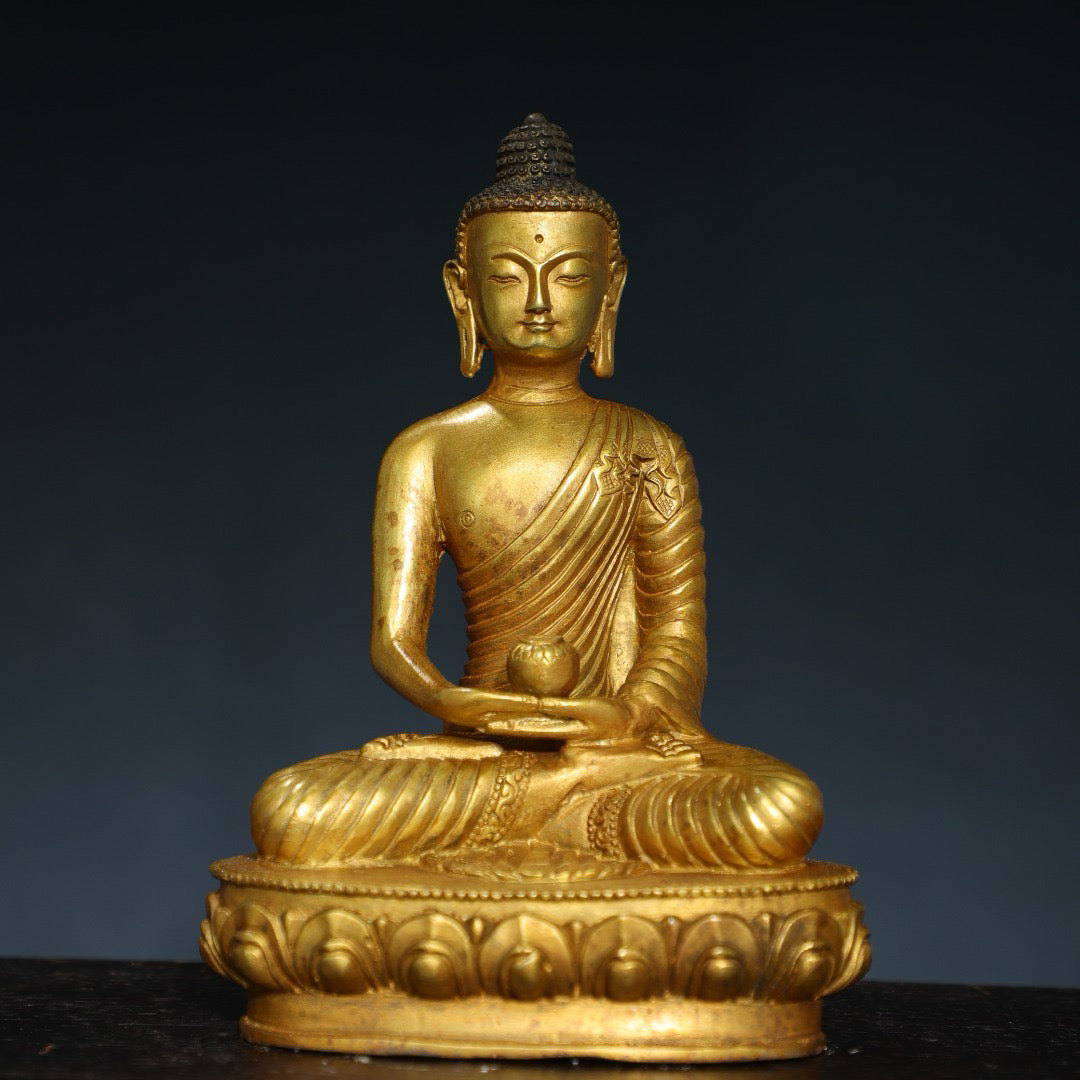 Chinese antique pure copper statue of Shakyamuni Buddha