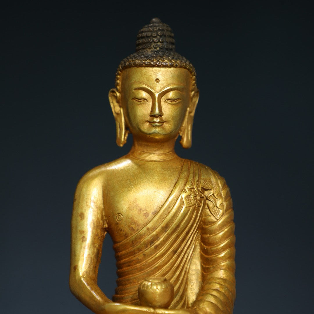 Chinese antique pure copper statue of Shakyamuni Buddha