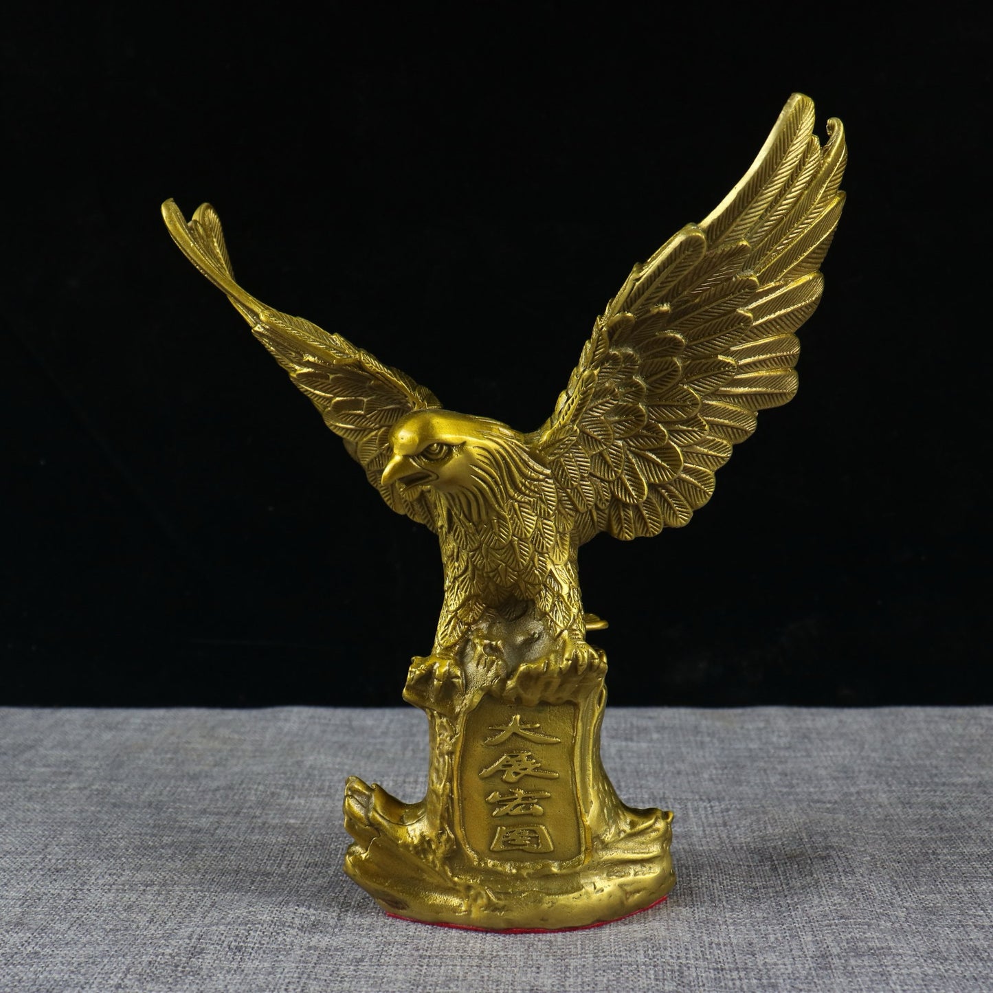 Grand Exhibition Eagle
