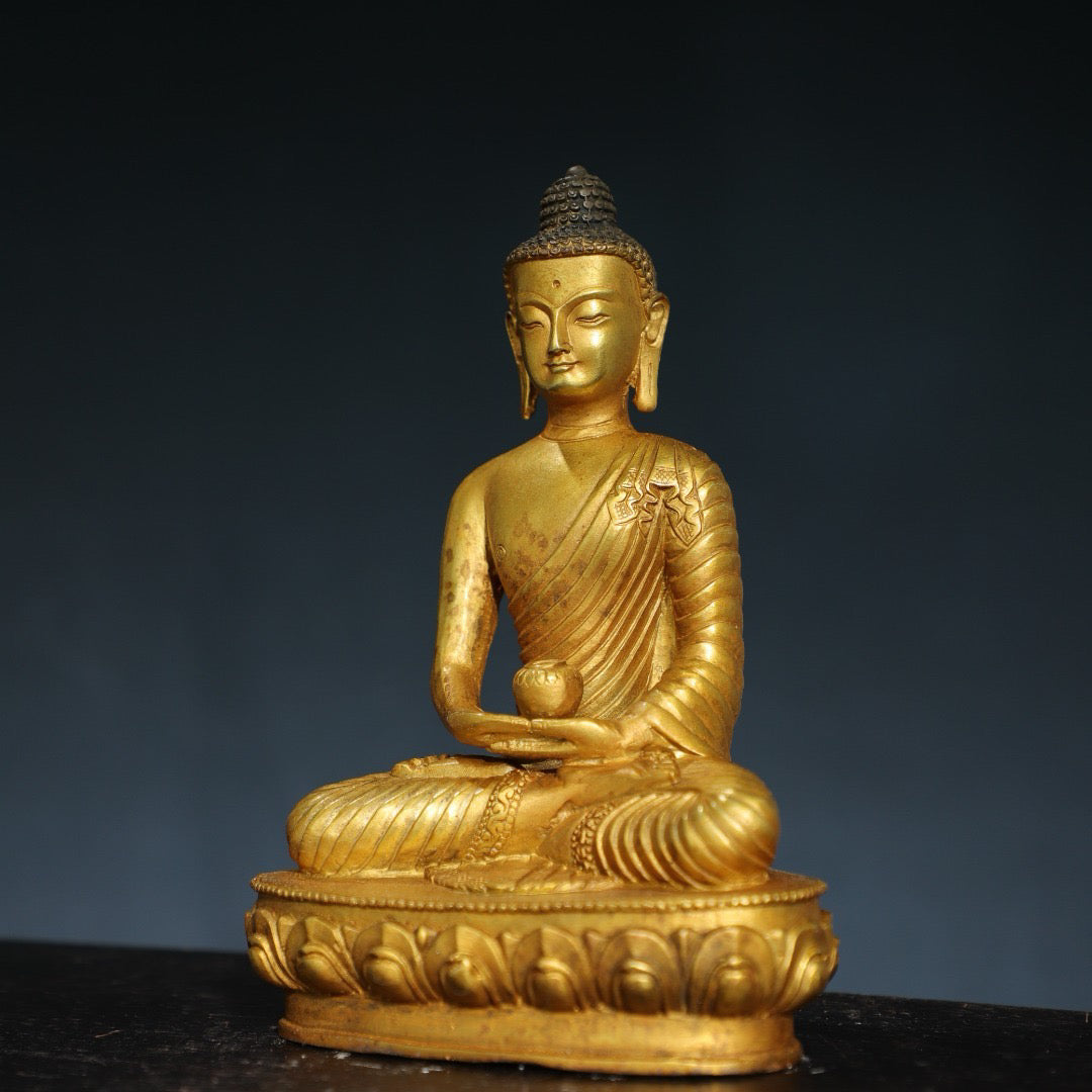Chinese antique pure copper statue of Shakyamuni Buddha