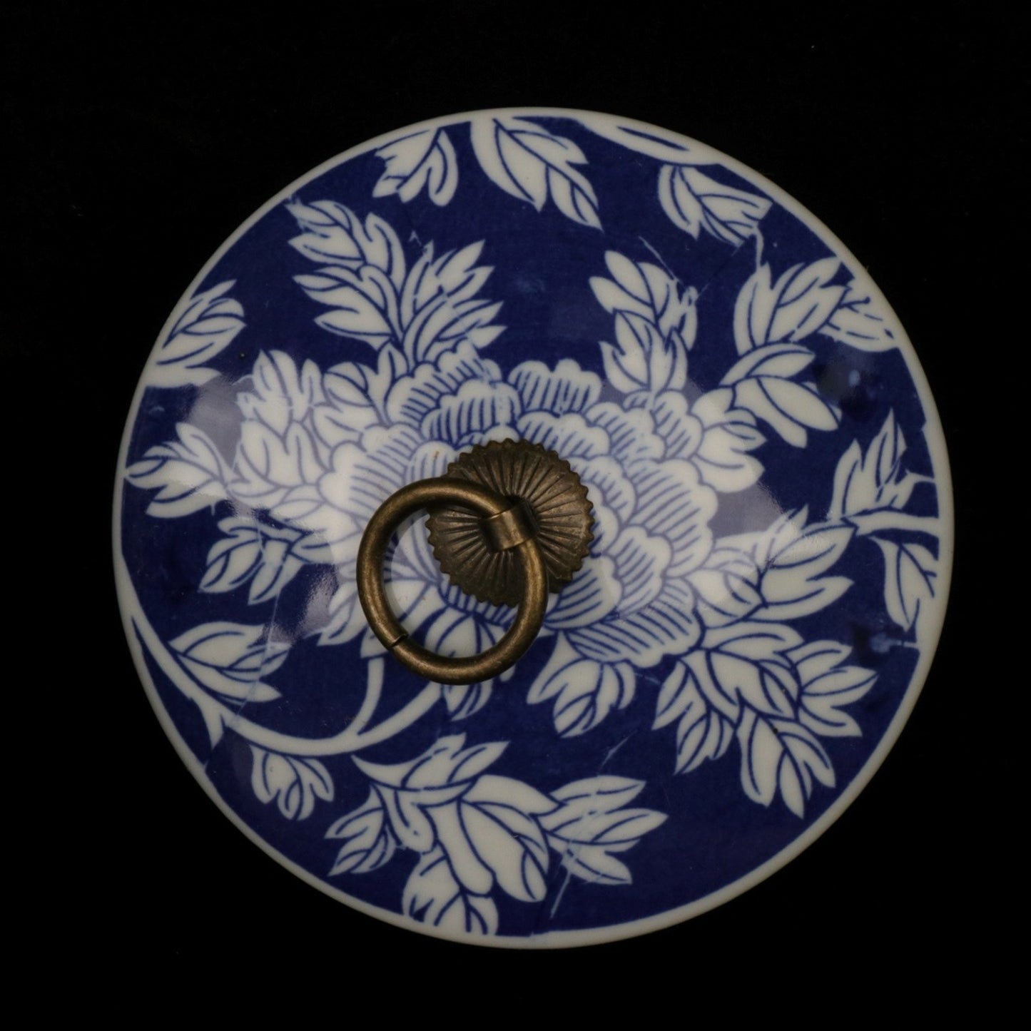 Blue and white peony flower pattern covered jar