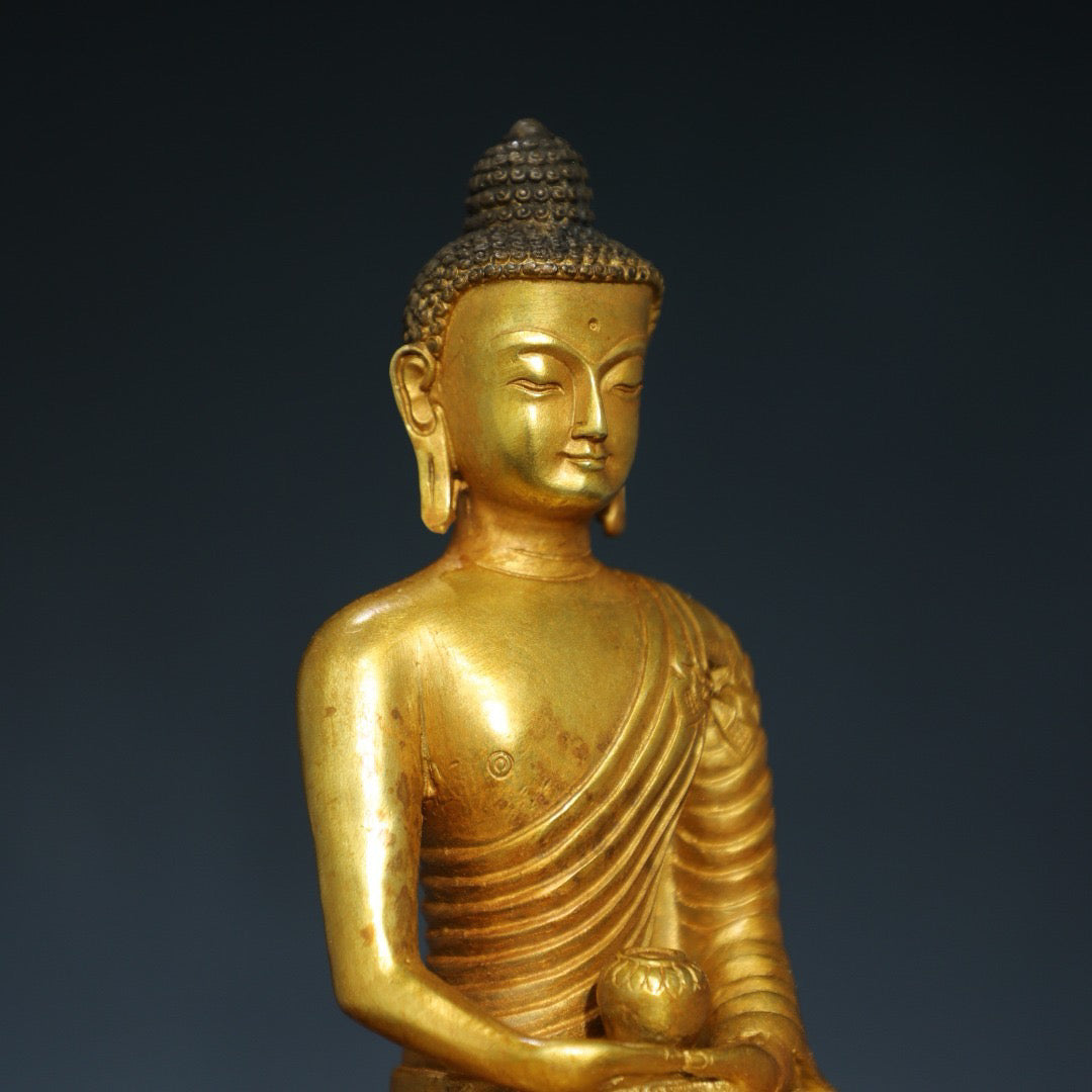 Chinese antique pure copper statue of Shakyamuni Buddha