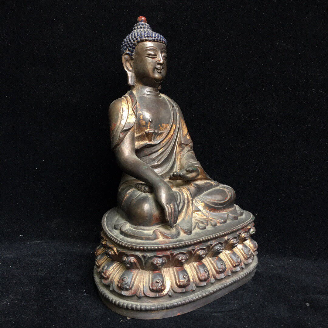 Chinese antique pure copper Buddha statue