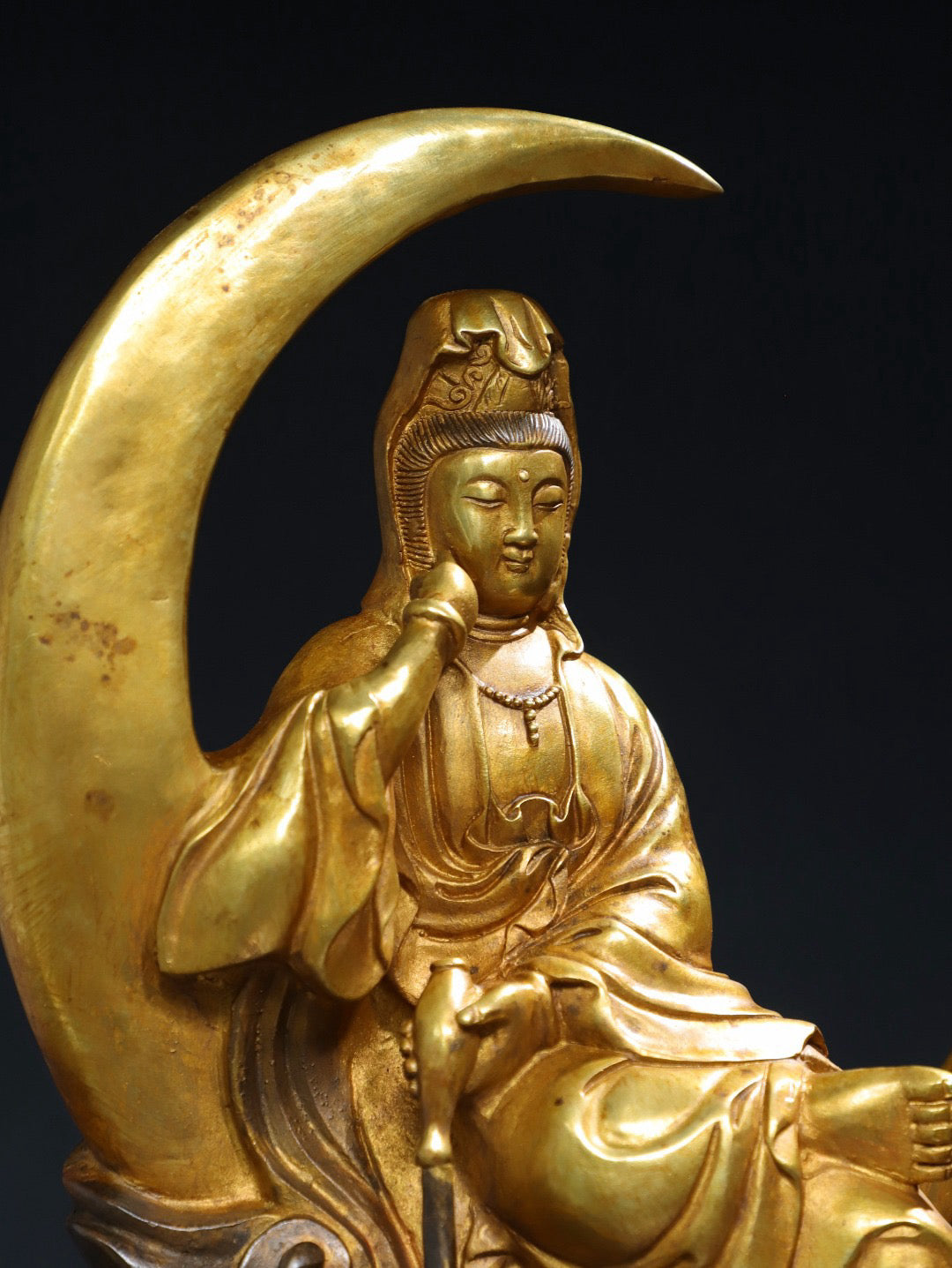 Chinese antique pure copper Guanyin Buddha statue
