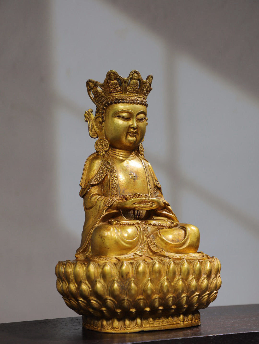 Chinese antique pure copper statue of Shakyamuni Buddha