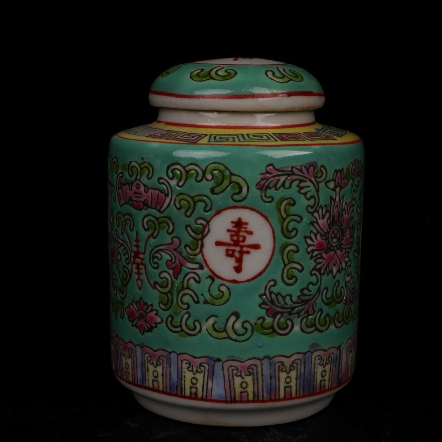 Blue glazed powder colored endless lid jar