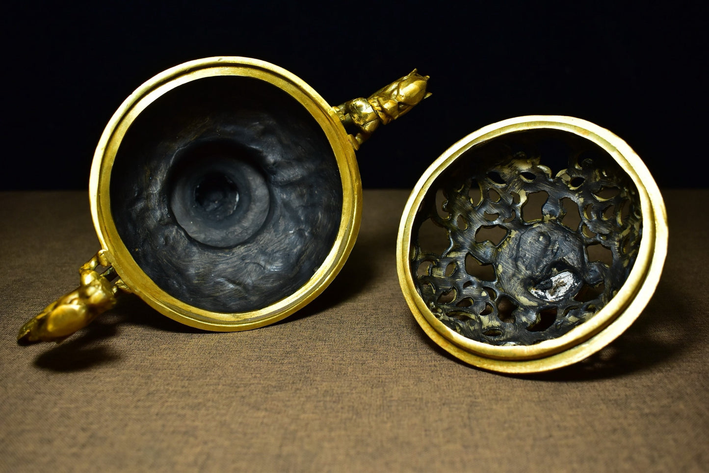 Brass tire cloisonn é two dragon ear fumigation furnace