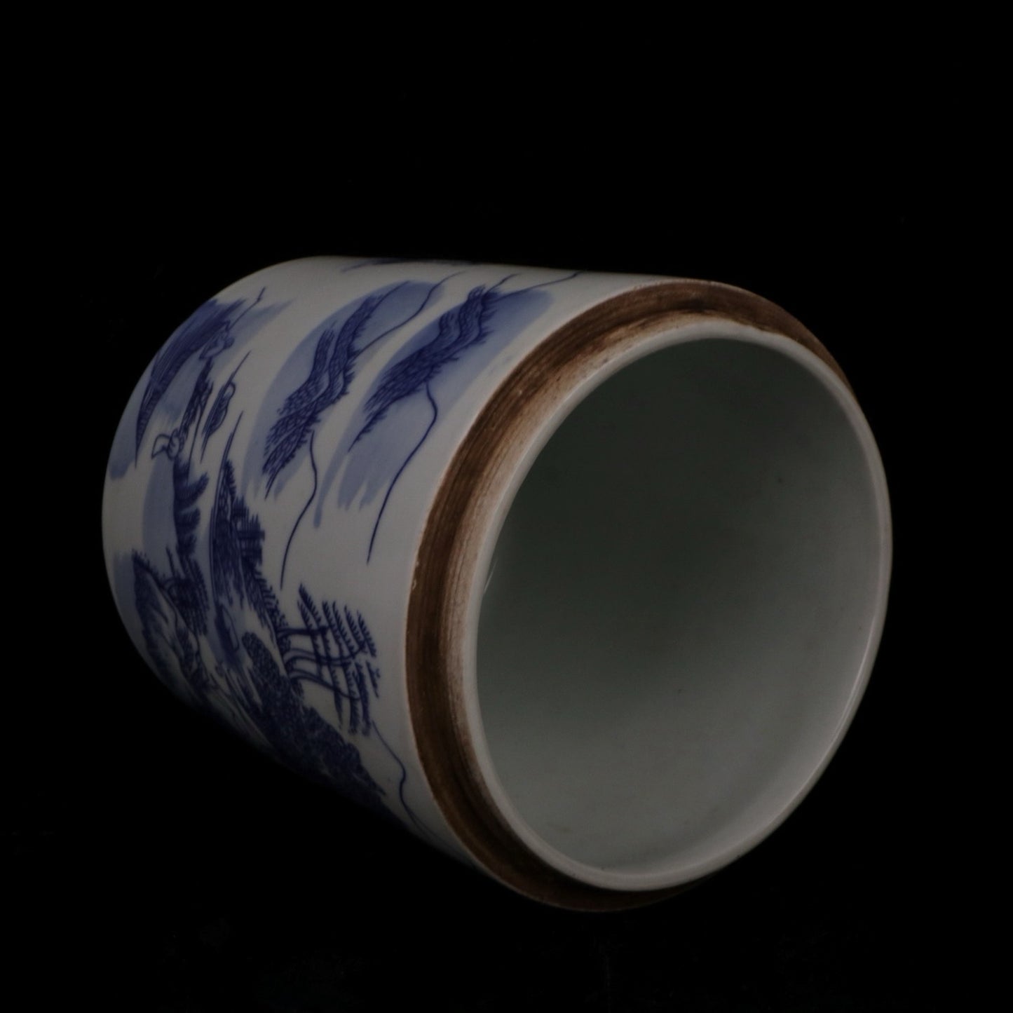 Blue and white landscape patterned covered jar