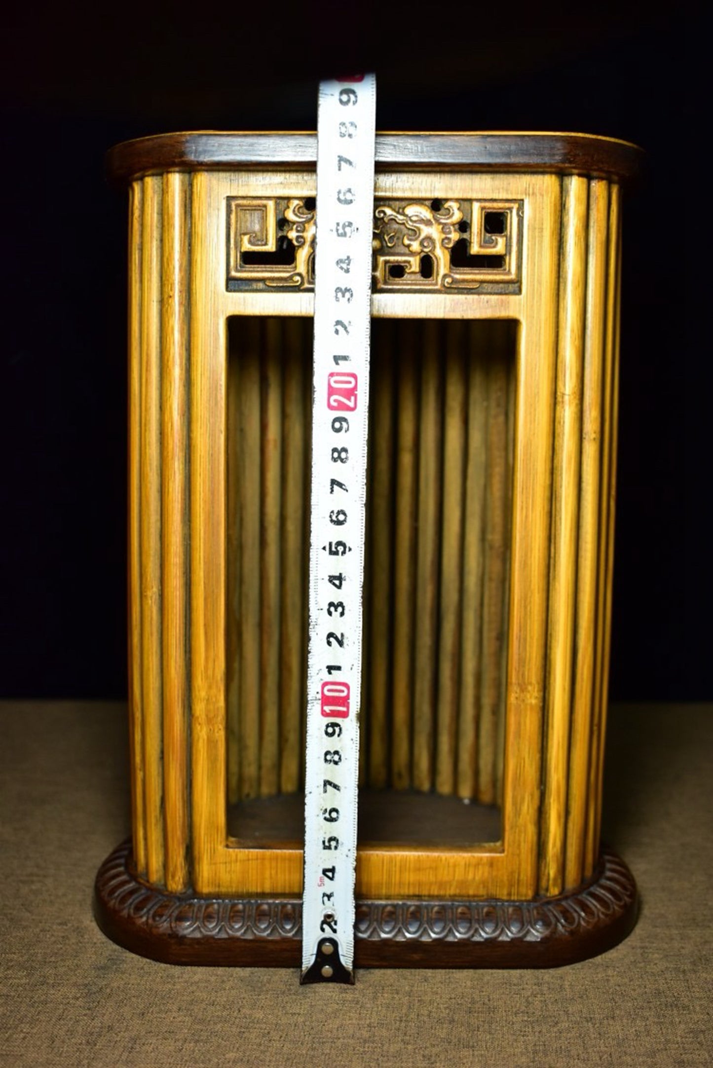 Black sandalwood inlaid carved bamboo spring Buddha niche