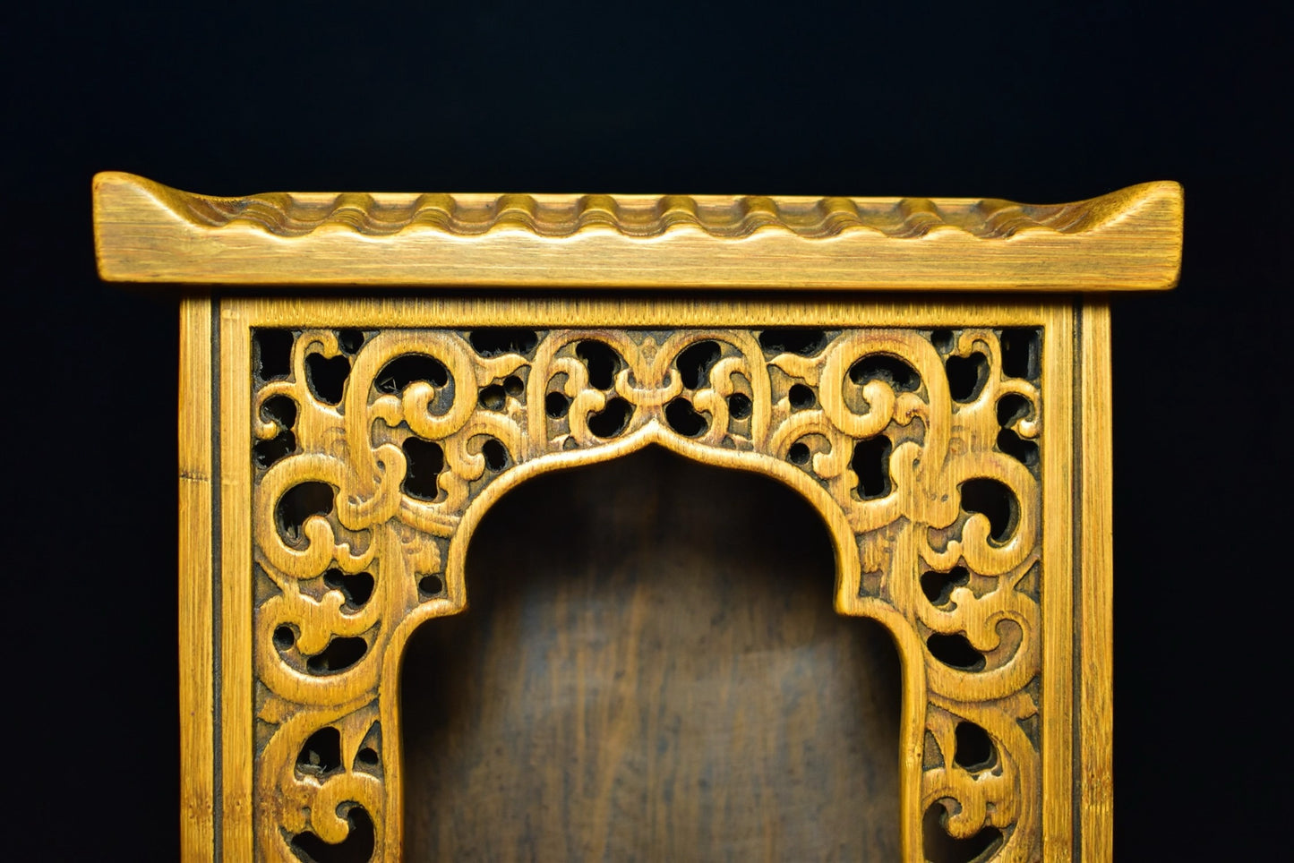 Black sandalwood inlaid carved bamboo spring Buddha niche