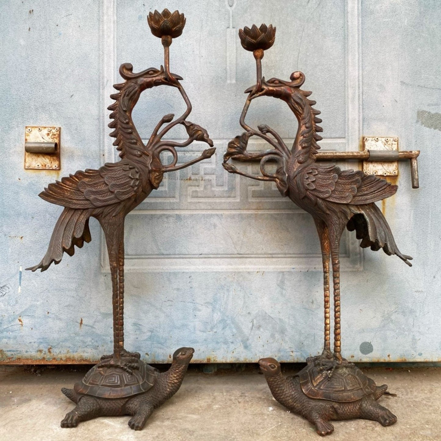 Old copper clay, golden turtle, crane, and longevity lotus wax platform