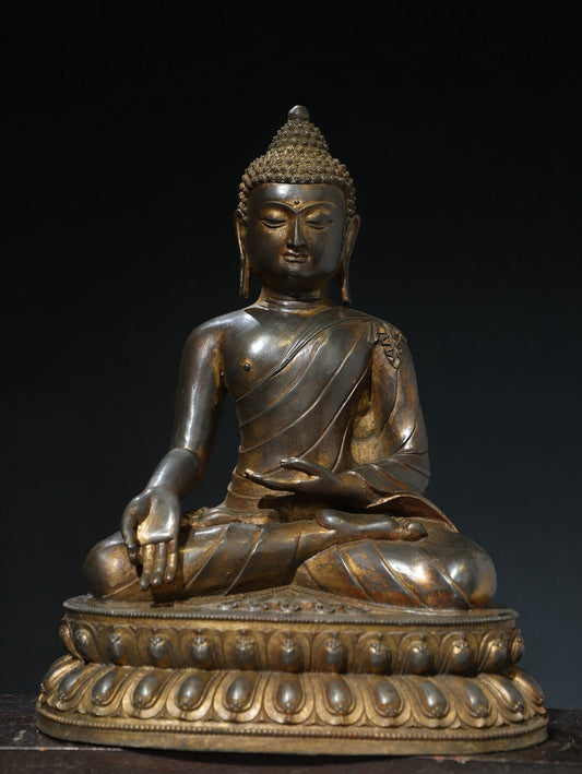 Chinese antique pure copper Buddha statue of the Great Sun Tathagata