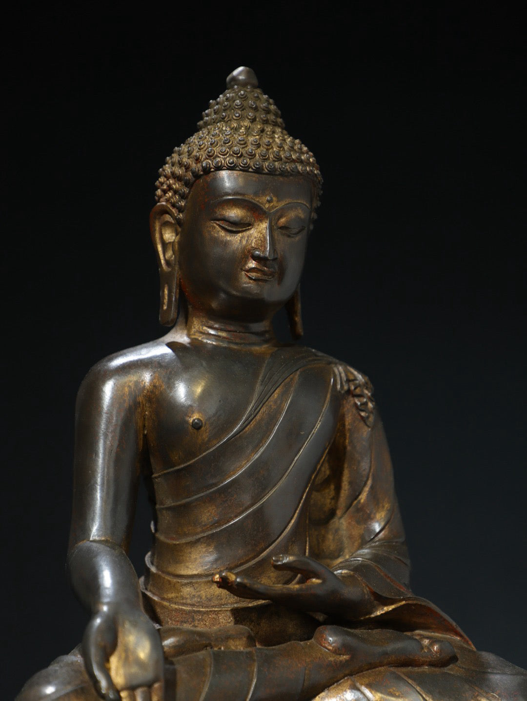 Chinese antique pure copper Buddha statue of the Great Sun Tathagata