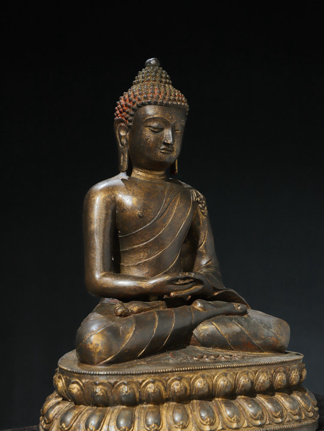 Chinese antique pure copper statue of Shakyamuni Buddha