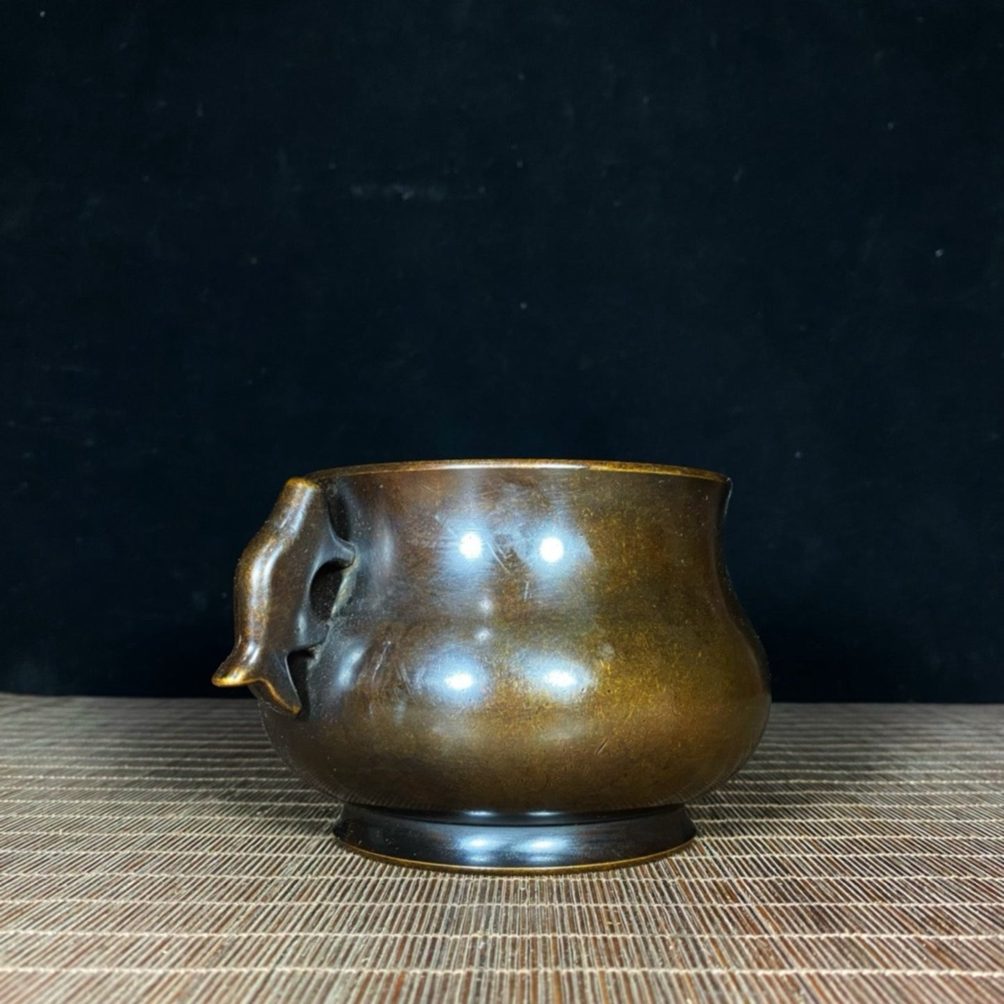 Pure copper fish ear incense burner