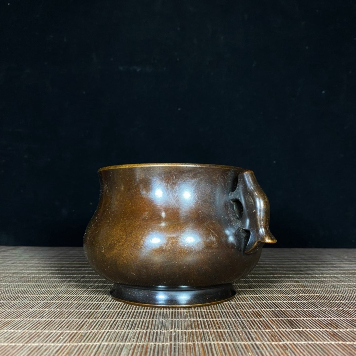 Pure copper fish ear incense burner
