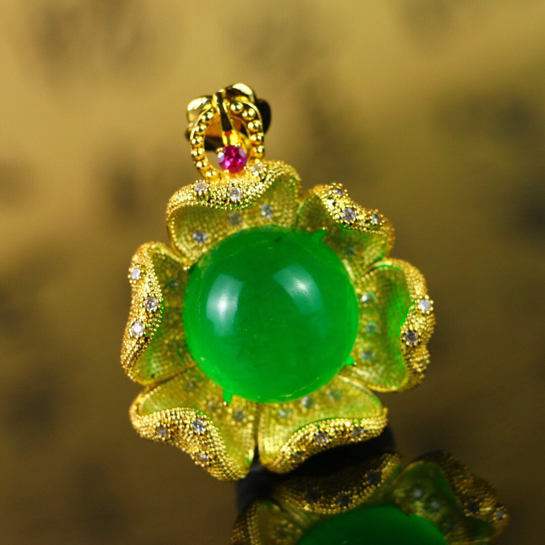 Chinese antique high ice pendant
