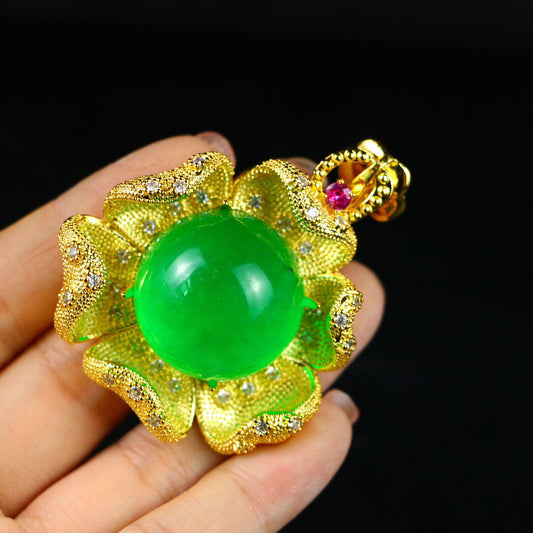 Chinese antique high ice pendant