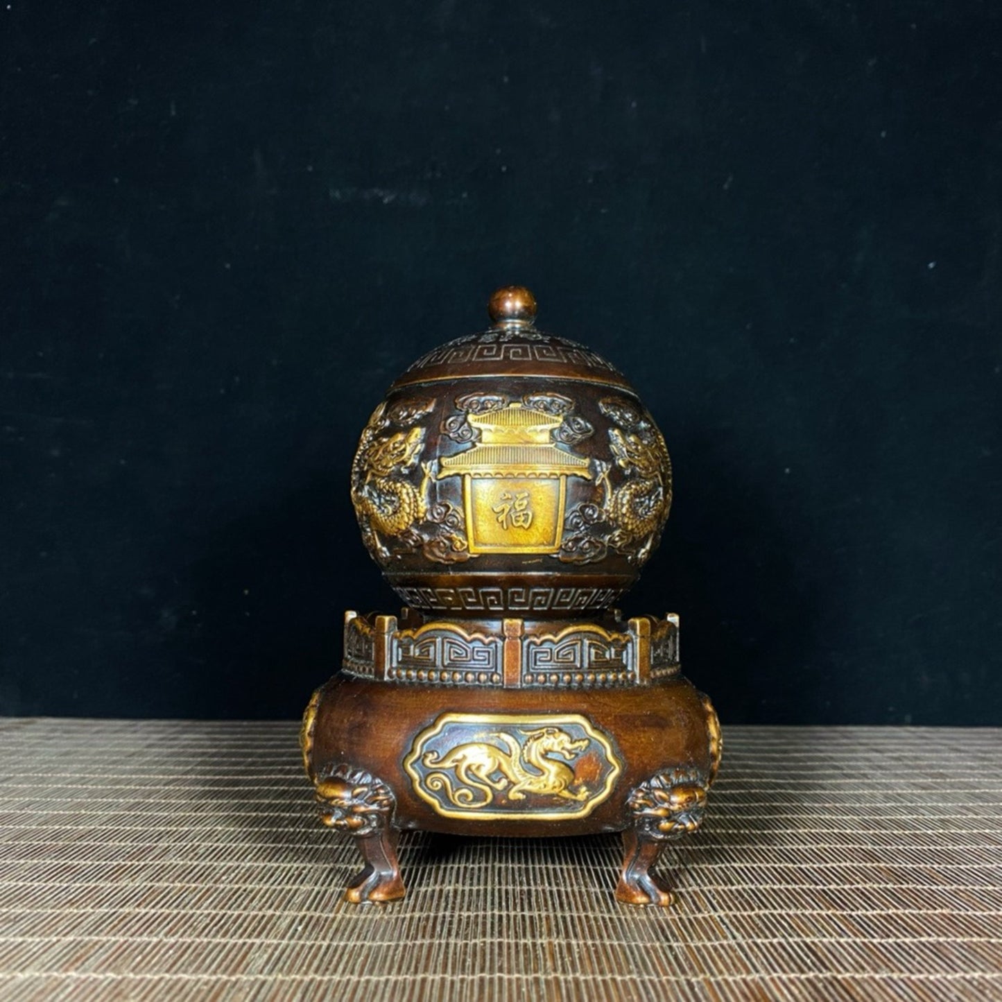 Pure copper gilded four sided divine beast transport furnace