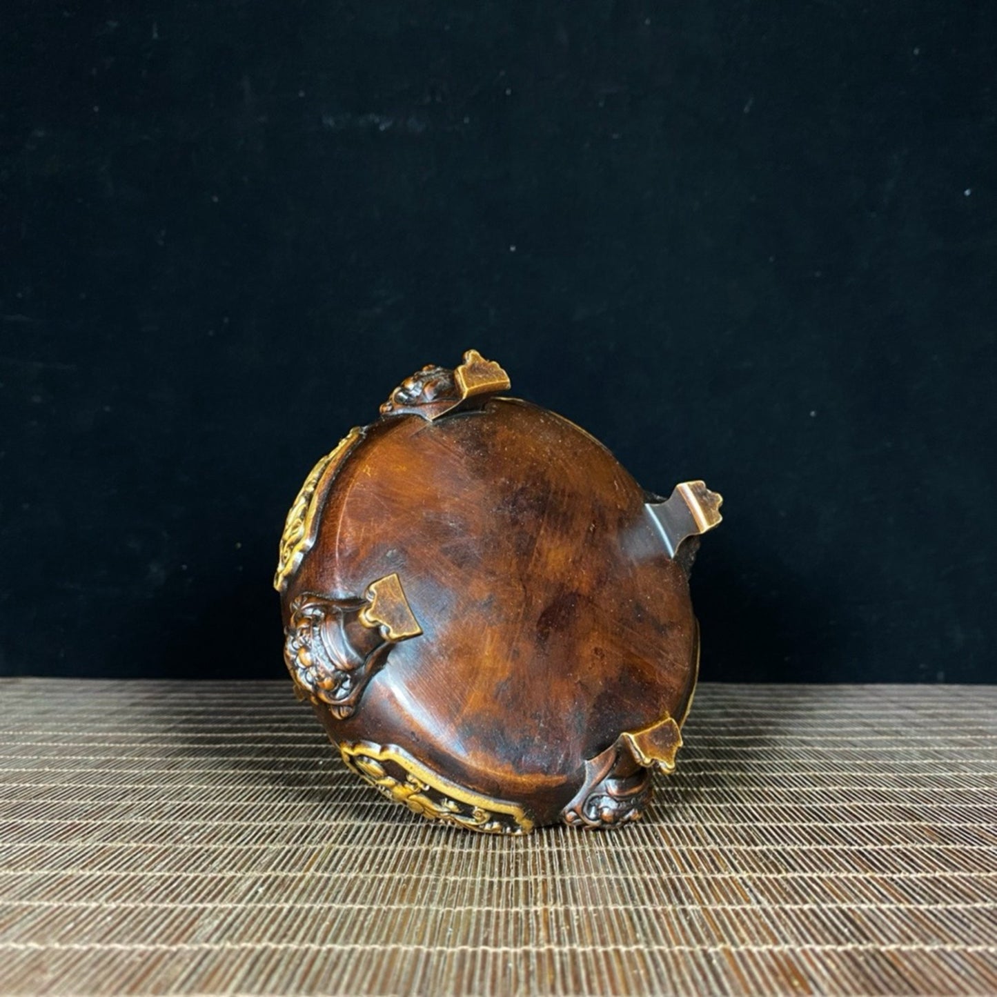 Pure copper gilded four sided divine beast transport furnace