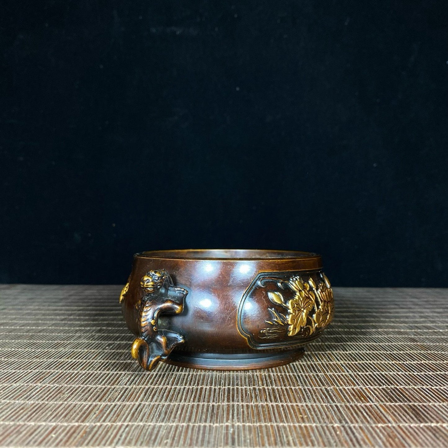 Pure copper ear lotus incense burner