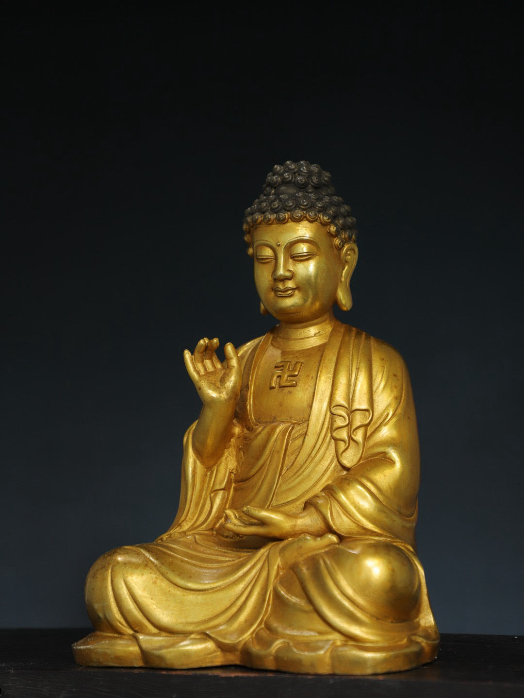 Chinese antique pure copper Buddha statue of the Great Sun Tathagata