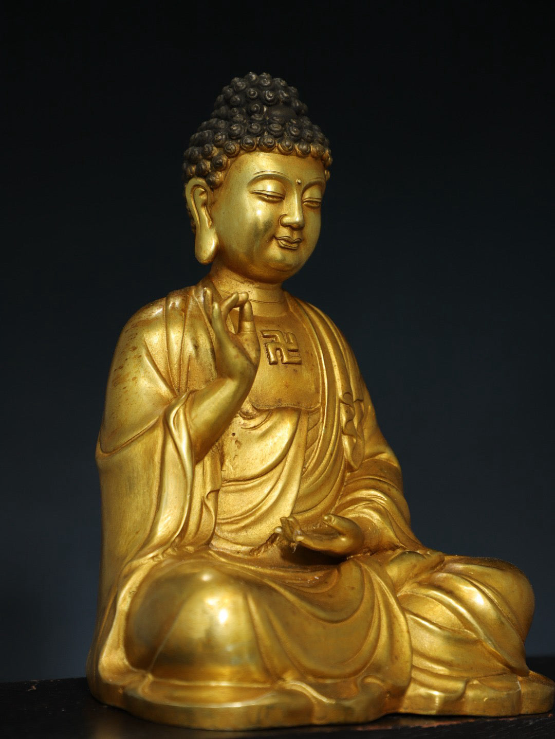 Chinese antique pure copper Buddha statue of the Great Sun Tathagata