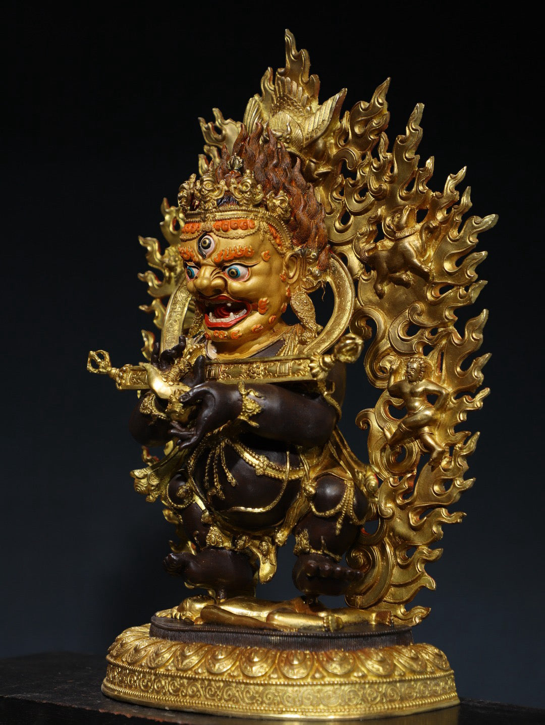 Chinese Antique Pure Copper Buddha Statue in the Big Black Sky