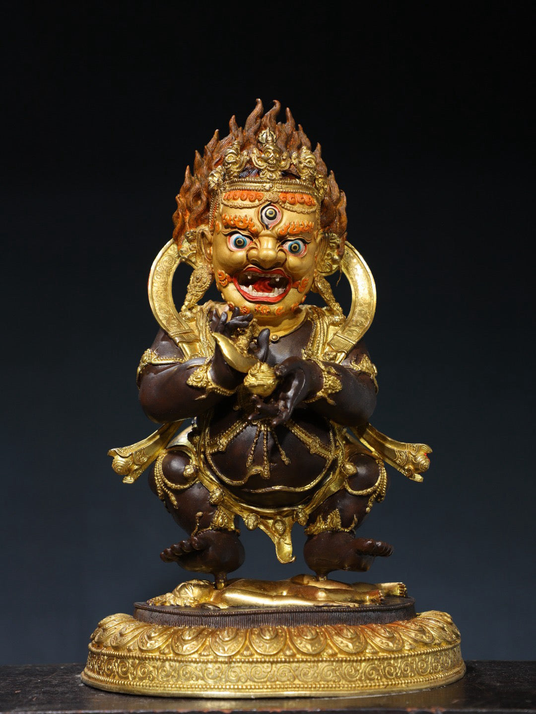 Chinese Antique Pure Copper Buddha Statue in the Big Black Sky
