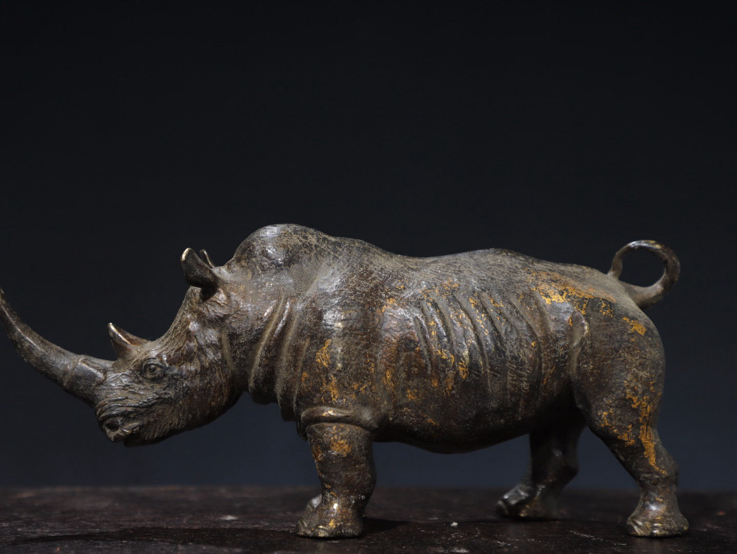 Chinese antique pure copper rhinoceros ornament