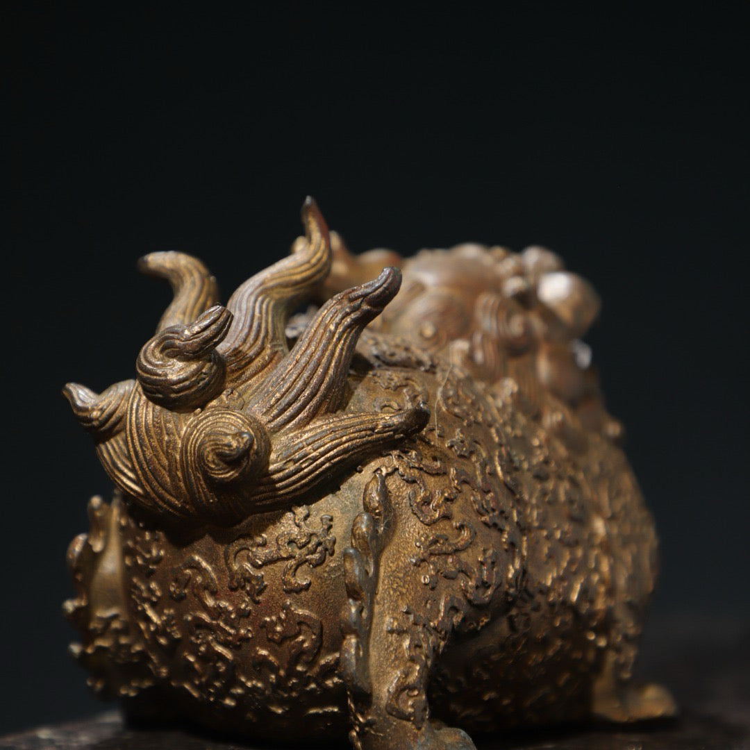 Bronze clay and gold inscriptions ornaments [Beast] ornaments