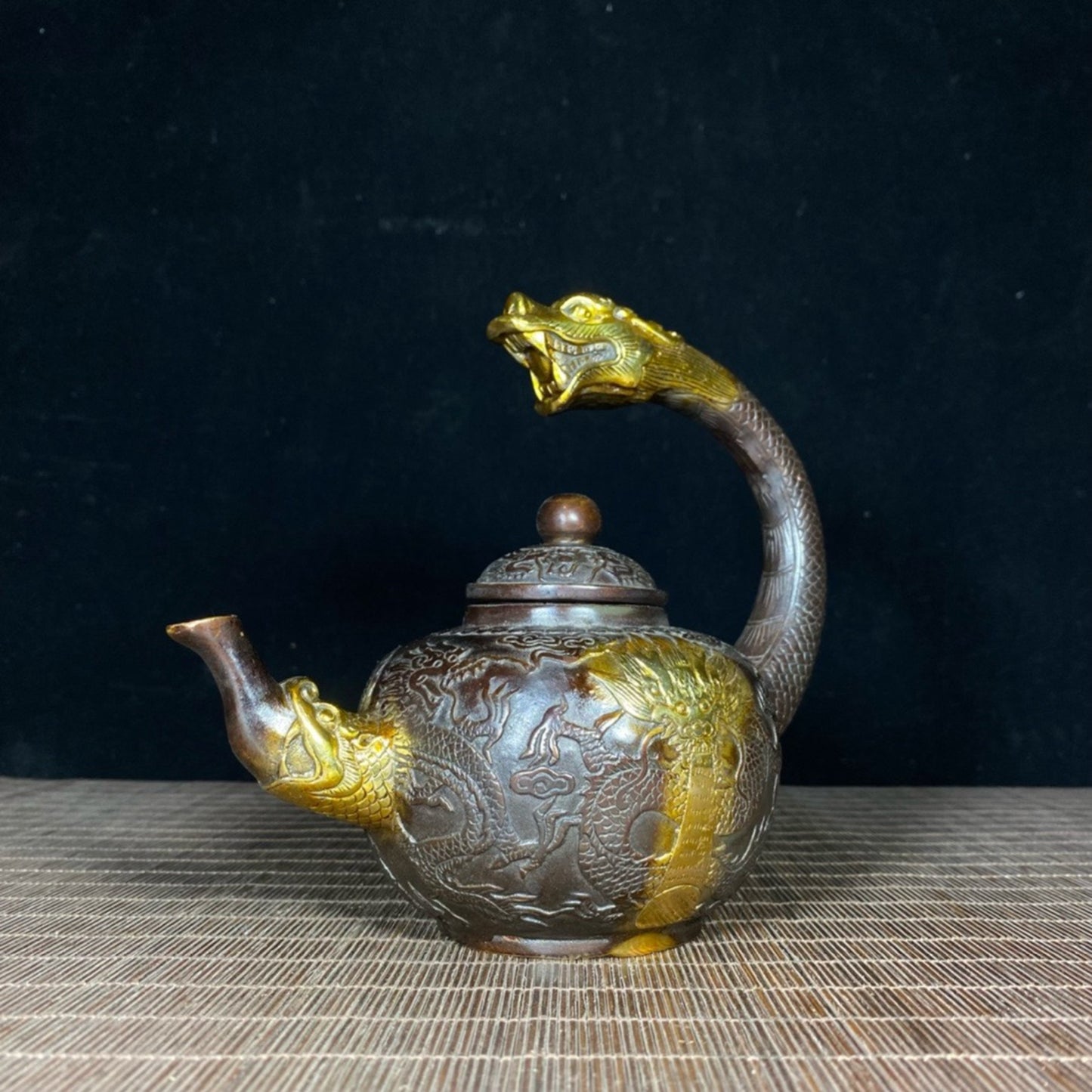 Pure copper gold-plated dragon play water tap pot